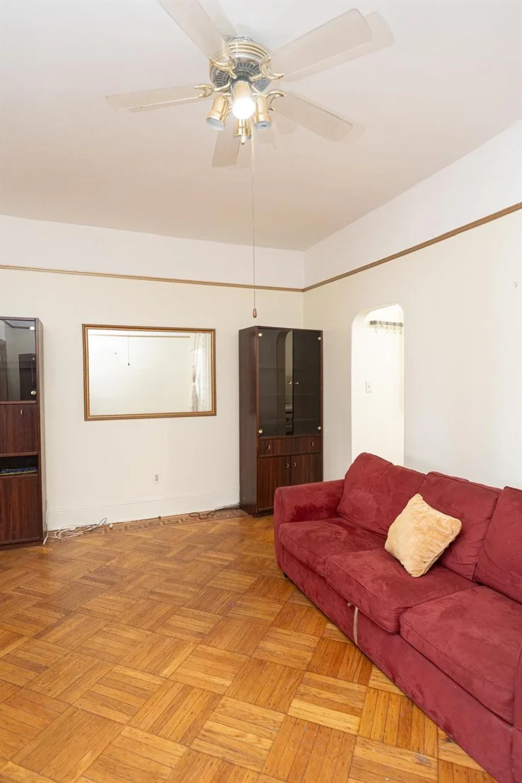 Photo of Unit 2B at 773 Eastern Parkway