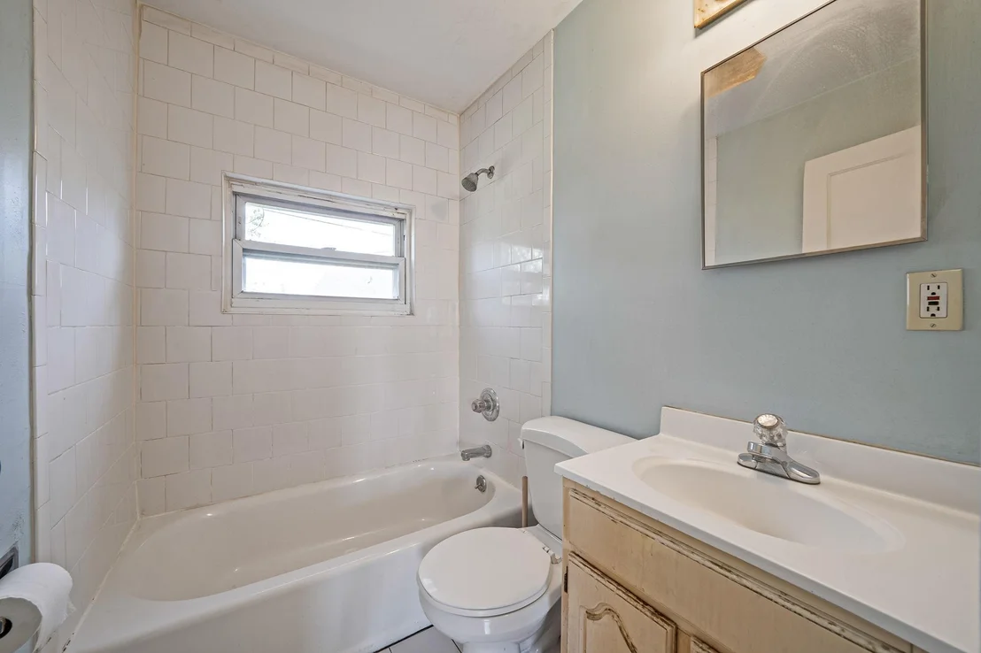 Photo of 33 Gables Drive