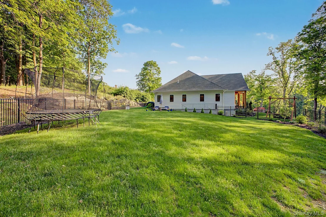 Photo of 40 Hamilton Drive