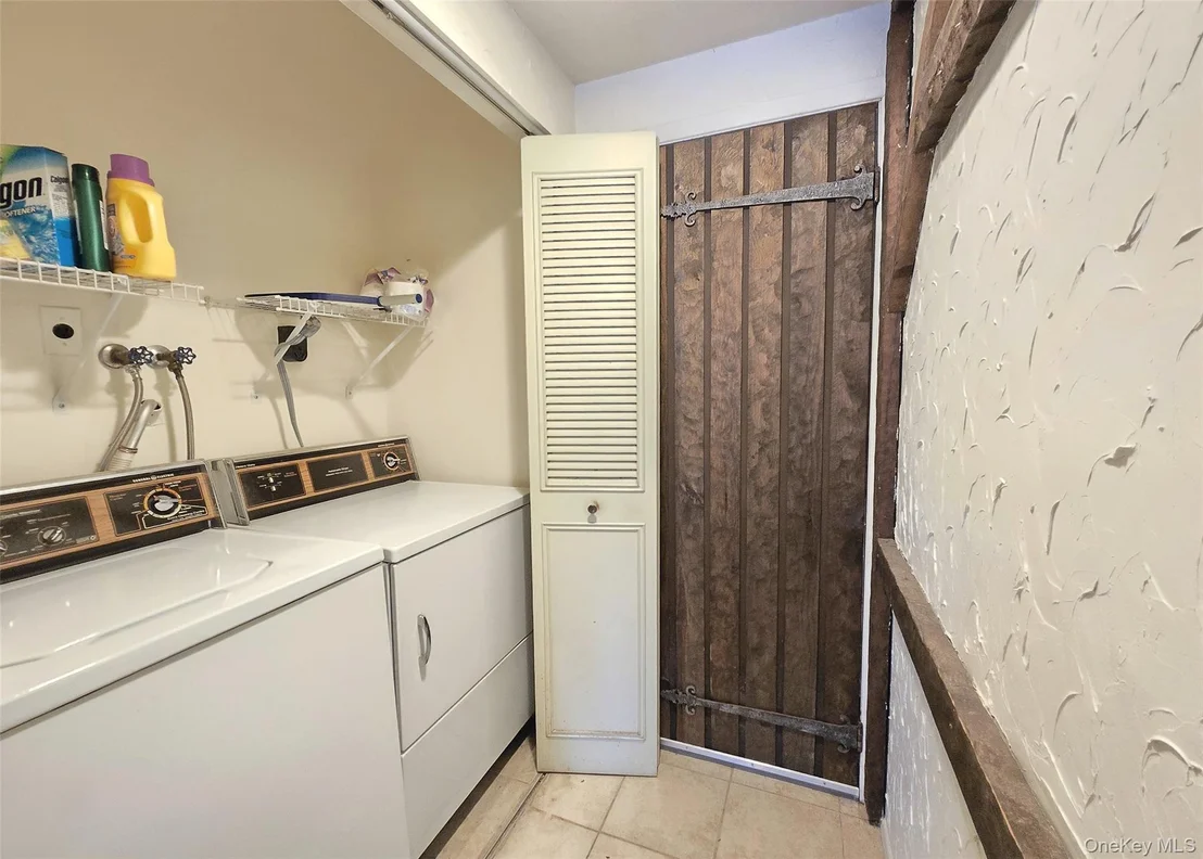 Photo of 48 Glenmere Lane