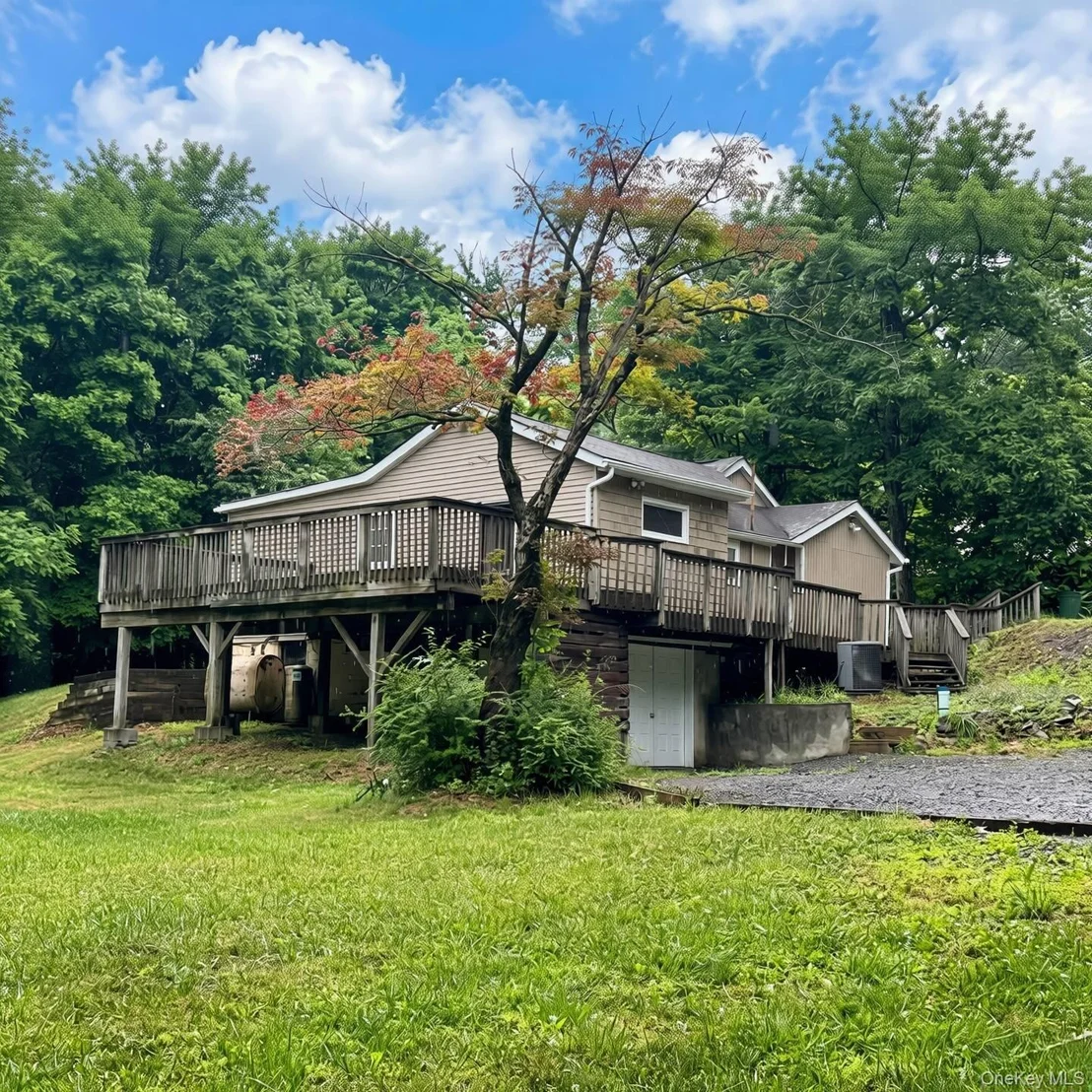 Photo of 76 Arcadian Trail