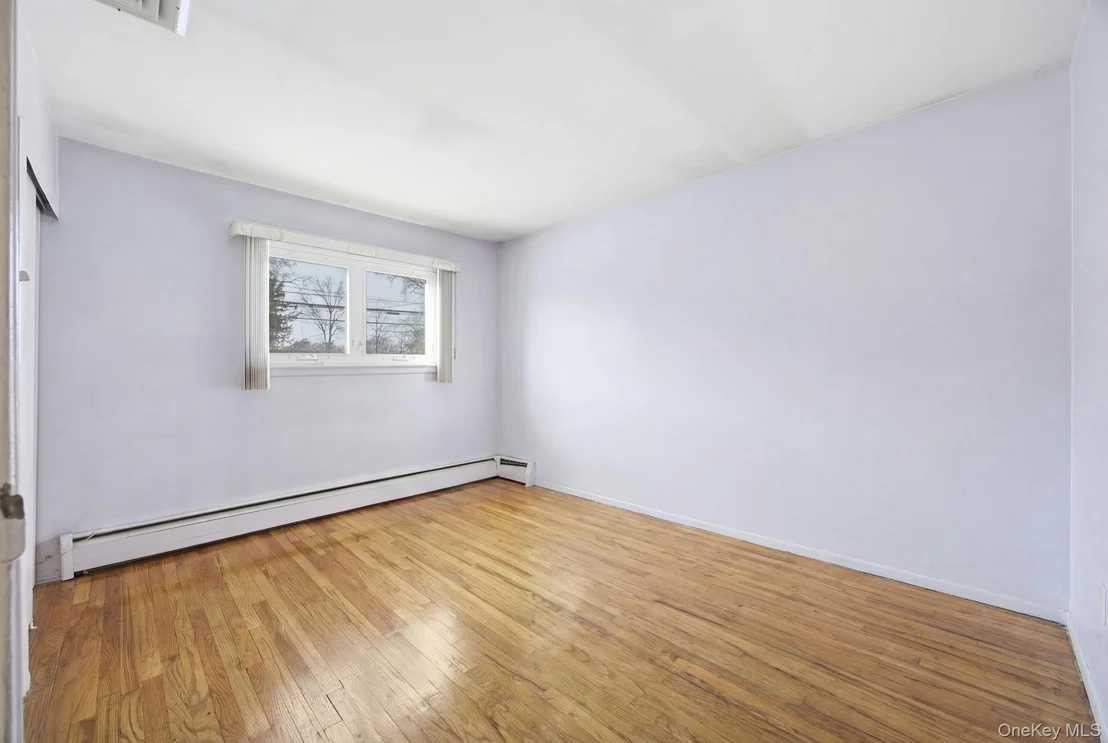 Photo of 87 Executive Drive