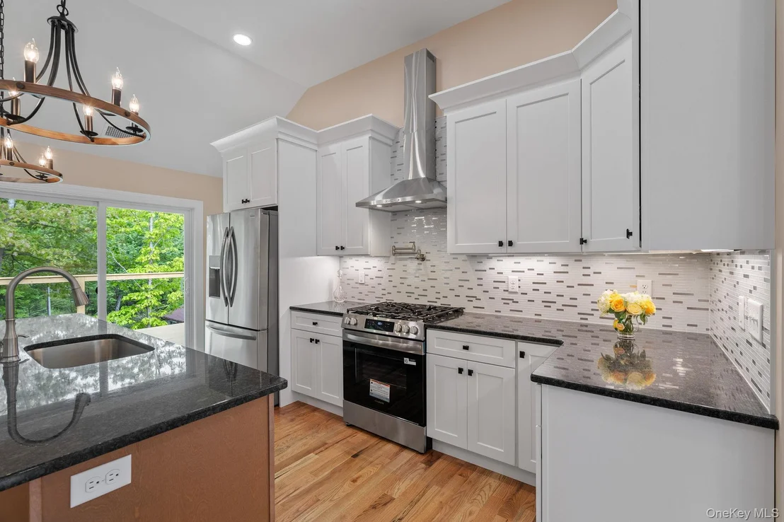 Photo of 61 Smith Avenue