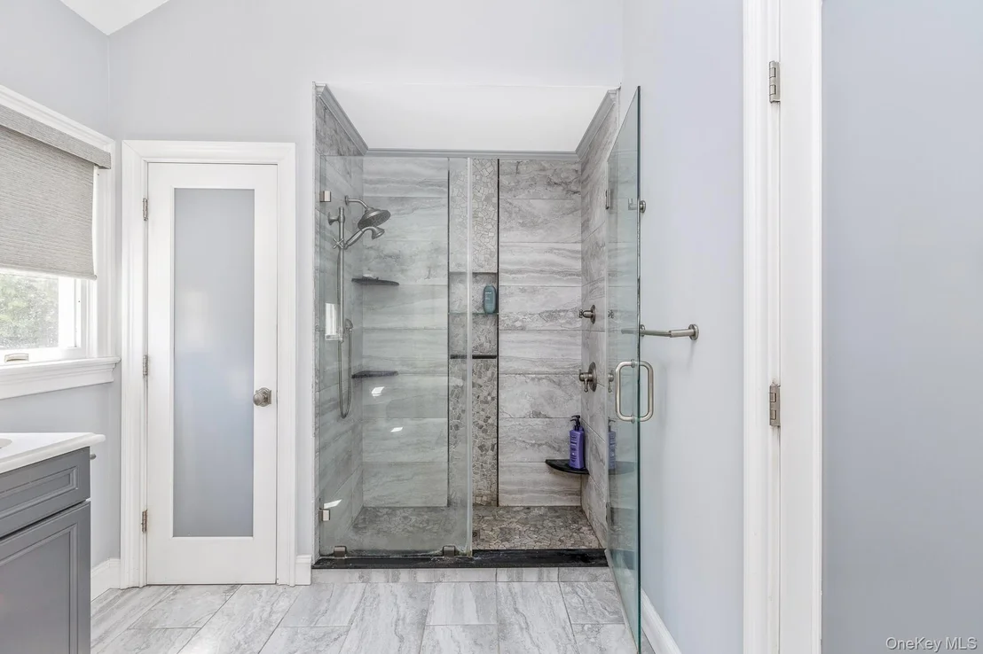 Photo of 41 Astor Avenue