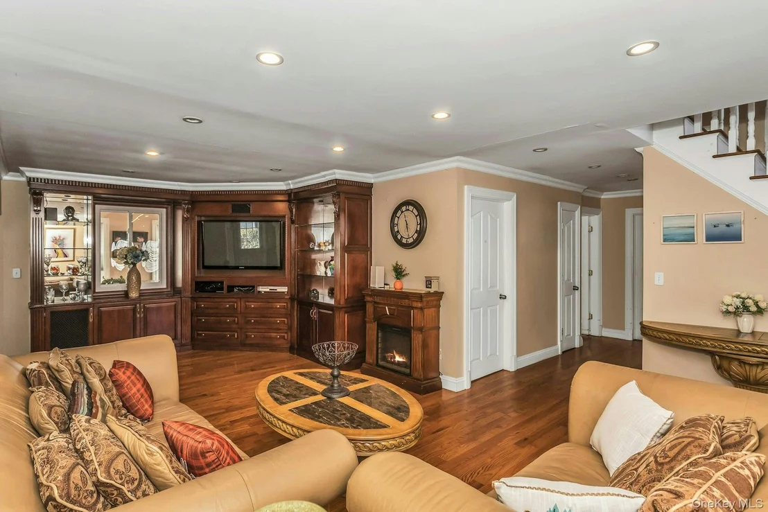 Photo of 4 Laurette Lane