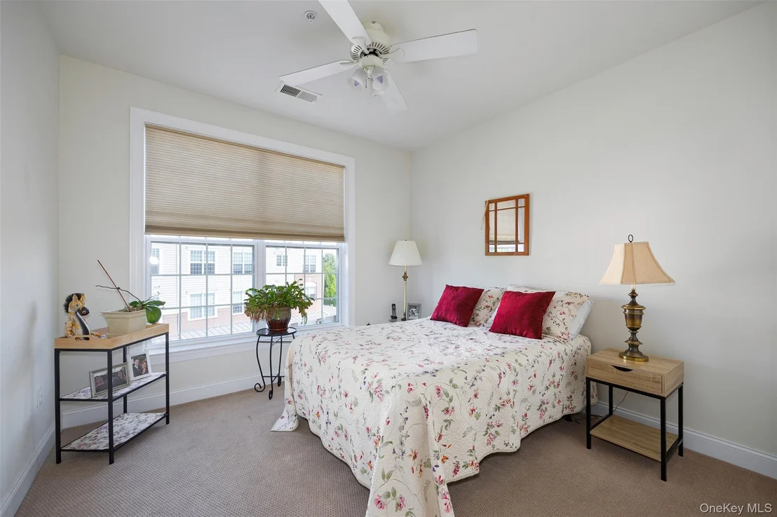 Photo of 334 Regency Drive