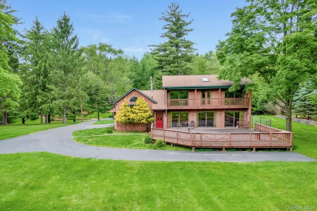 Photo of 8 Kingwood Park