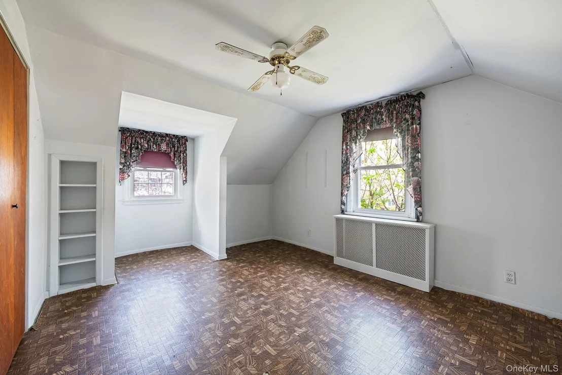 Photo of 8 Maple Lane