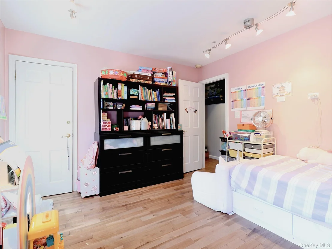 Photo of 6 Morris Lane