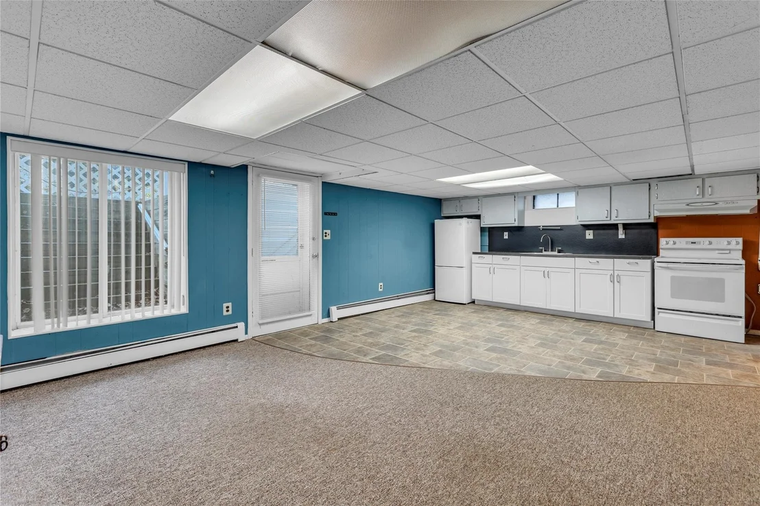 Photo of 63 Bayview Avenue