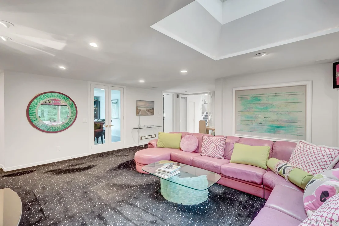 Photo of 9 Plume Grass Way