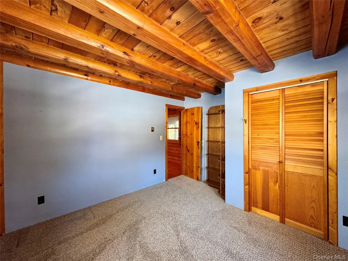 Photo of 380 Easy Street