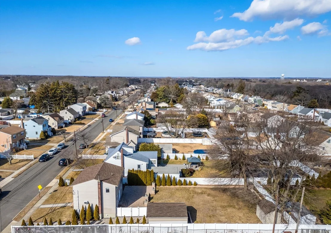 Photo of 256 Phyllis Drive