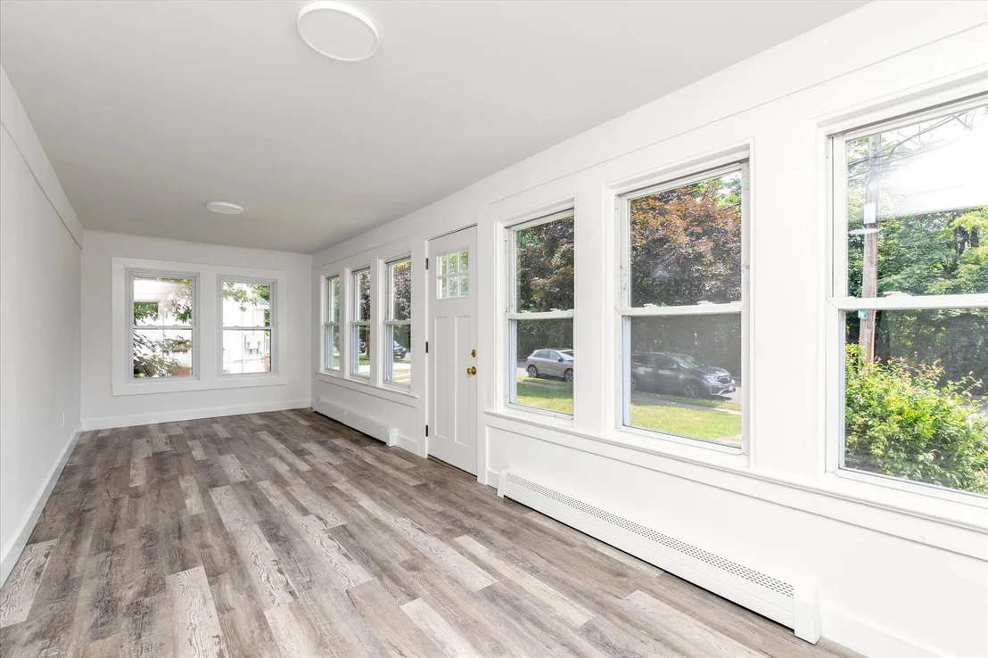 Photo of 45 Lakeview Avenue
