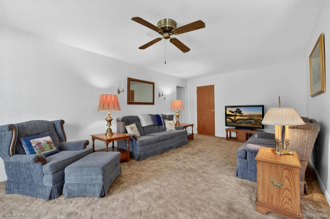 Photo of Unit C1STFLOOR at 301 Commons Way