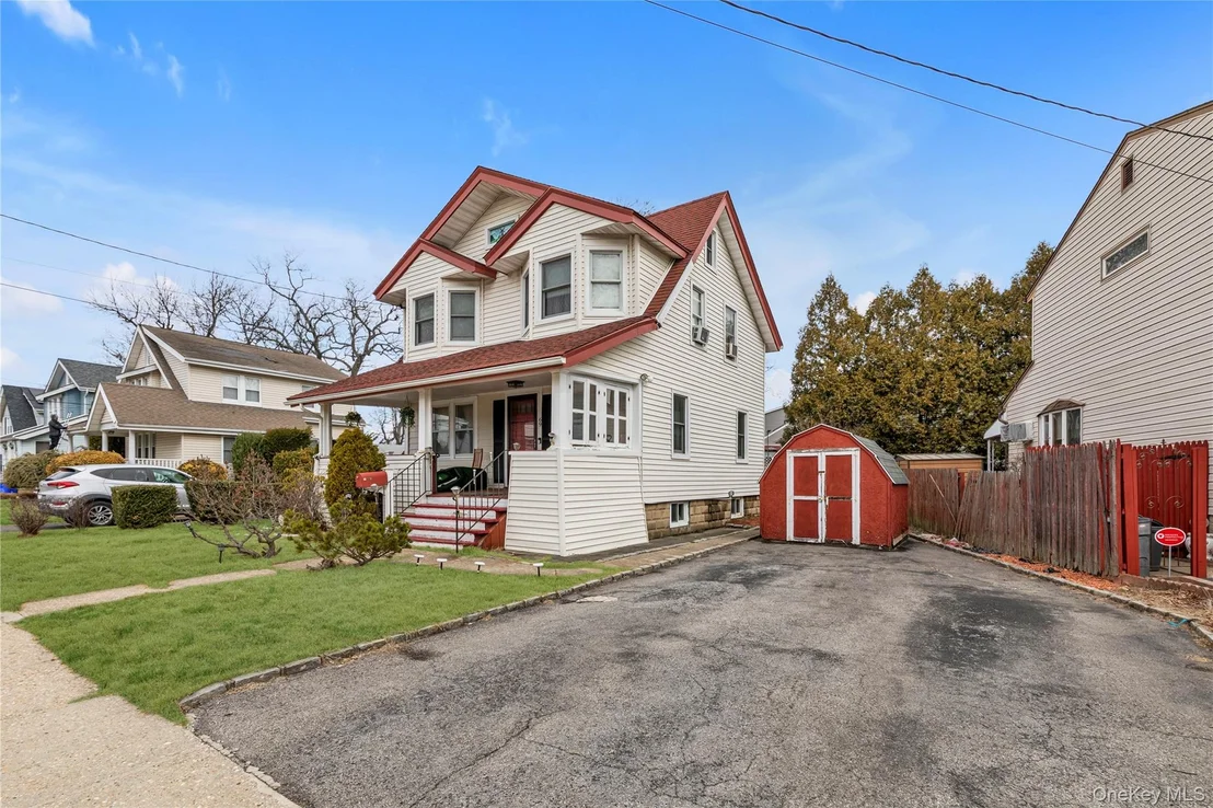 Photo of 69 Forest Avenue
