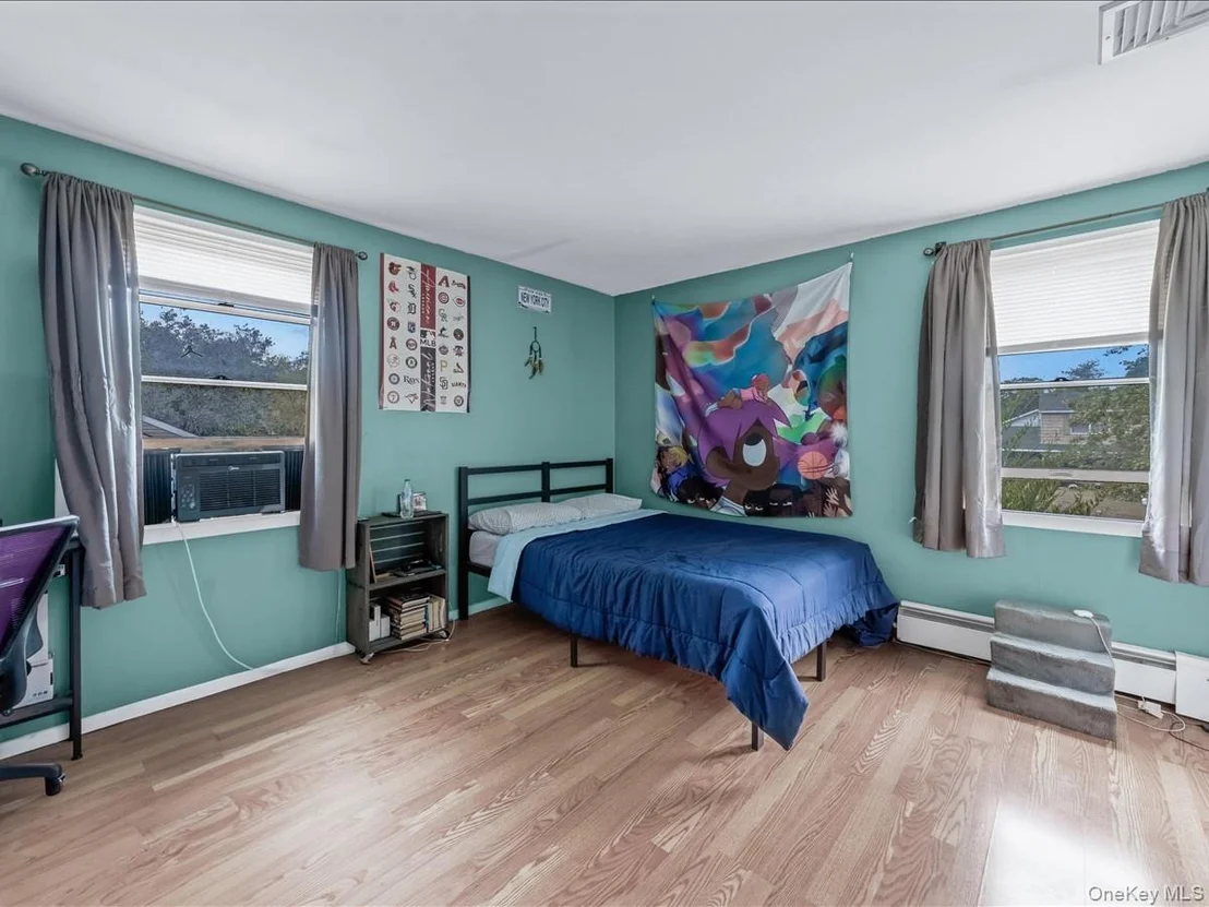 Photo of 33 Winside Lane