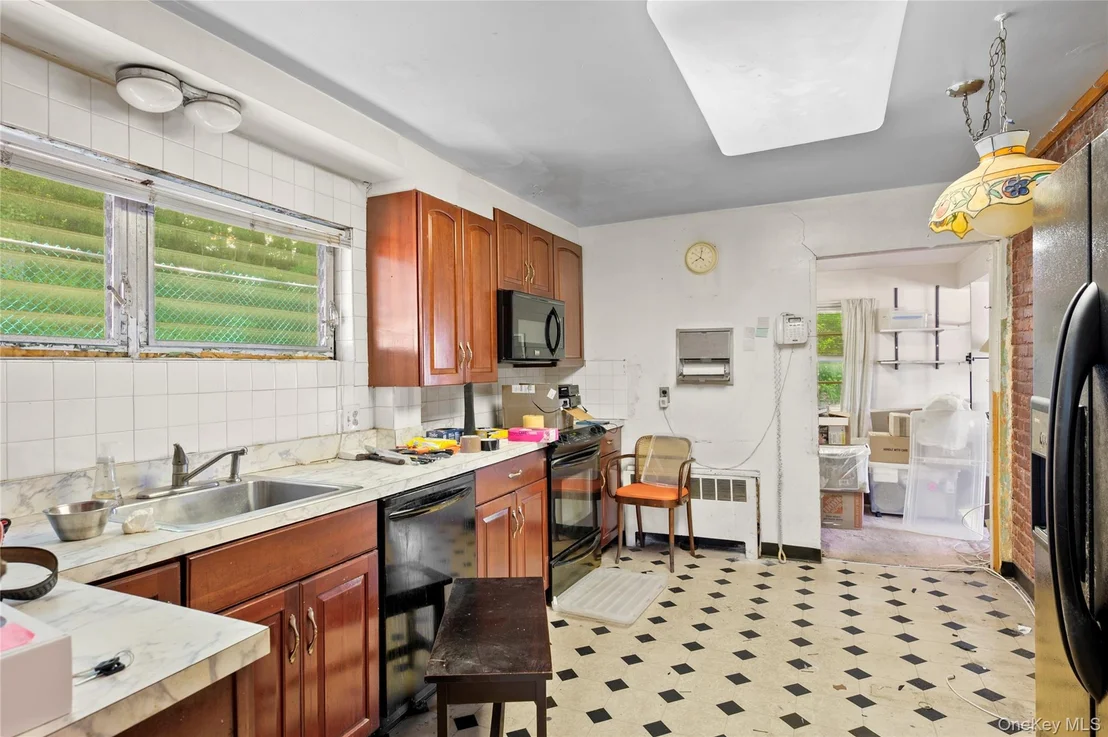 Photo of 74 Jervis Road