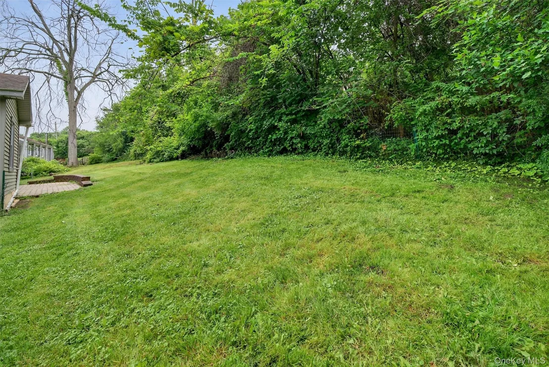 Photo of 15 Claremont Trail