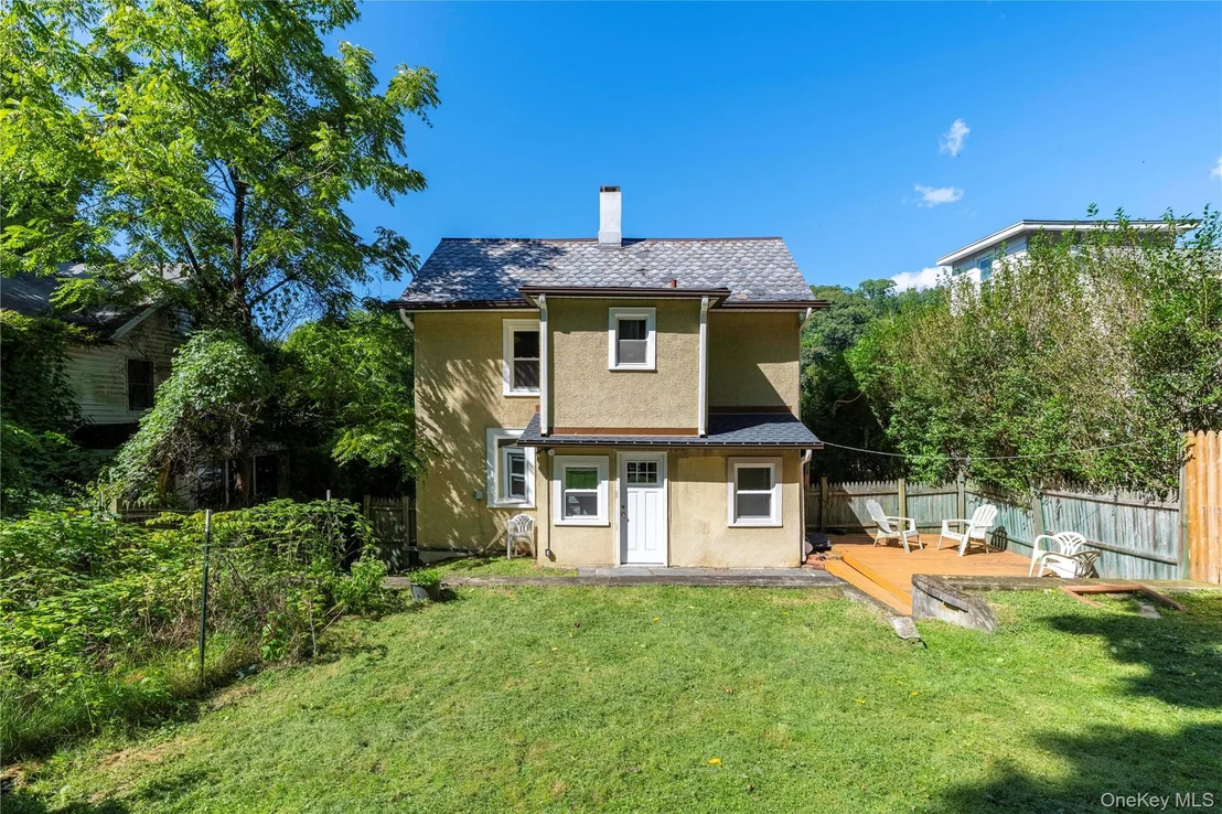 Photo of 1419 Park Street