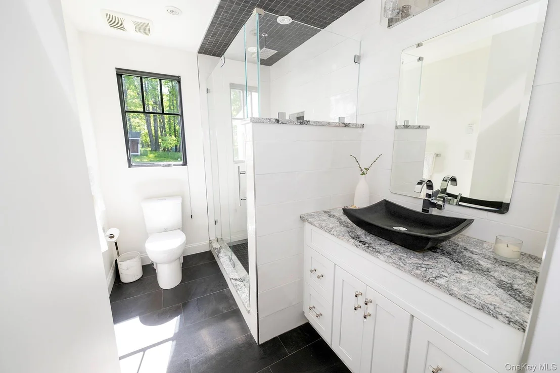 Photo of 22 Haight Avenue