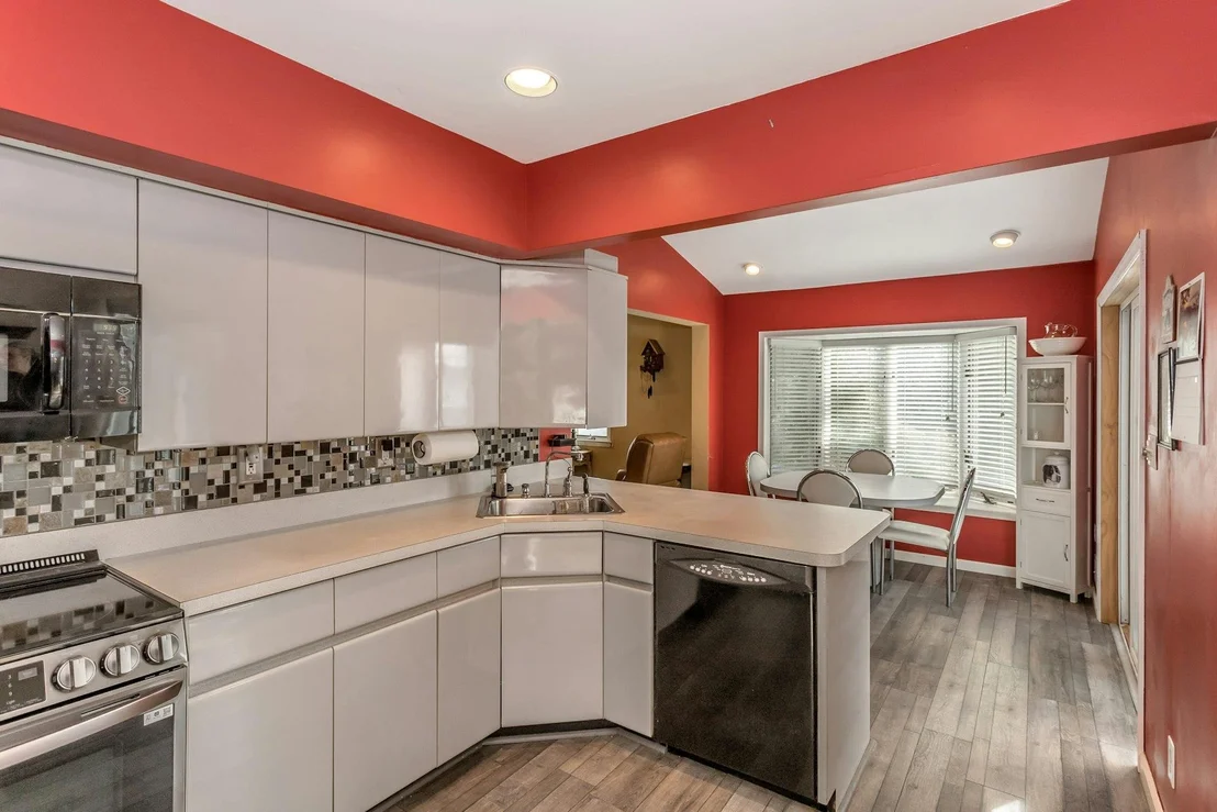 Photo of 591 Seminole Road