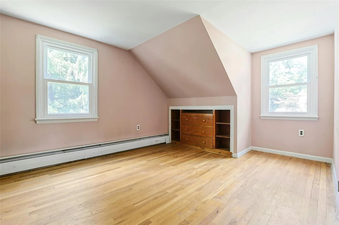 Photo of 2 Andrew Drive