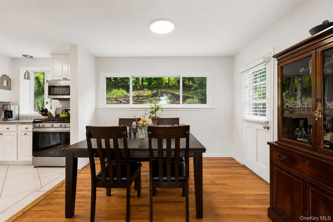 Photo of 42 Pershing Avenue