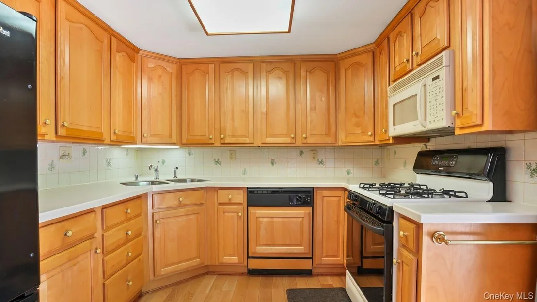 Photo of 57 Belden Road