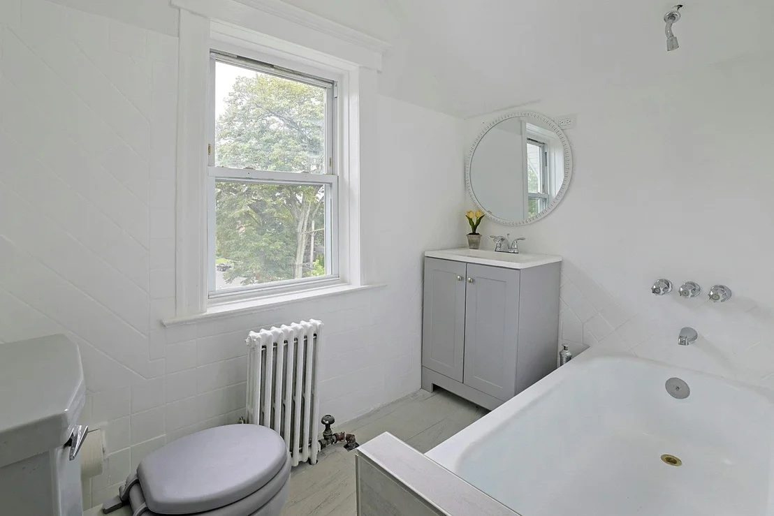 Photo of 233 Commonwealth Avenue