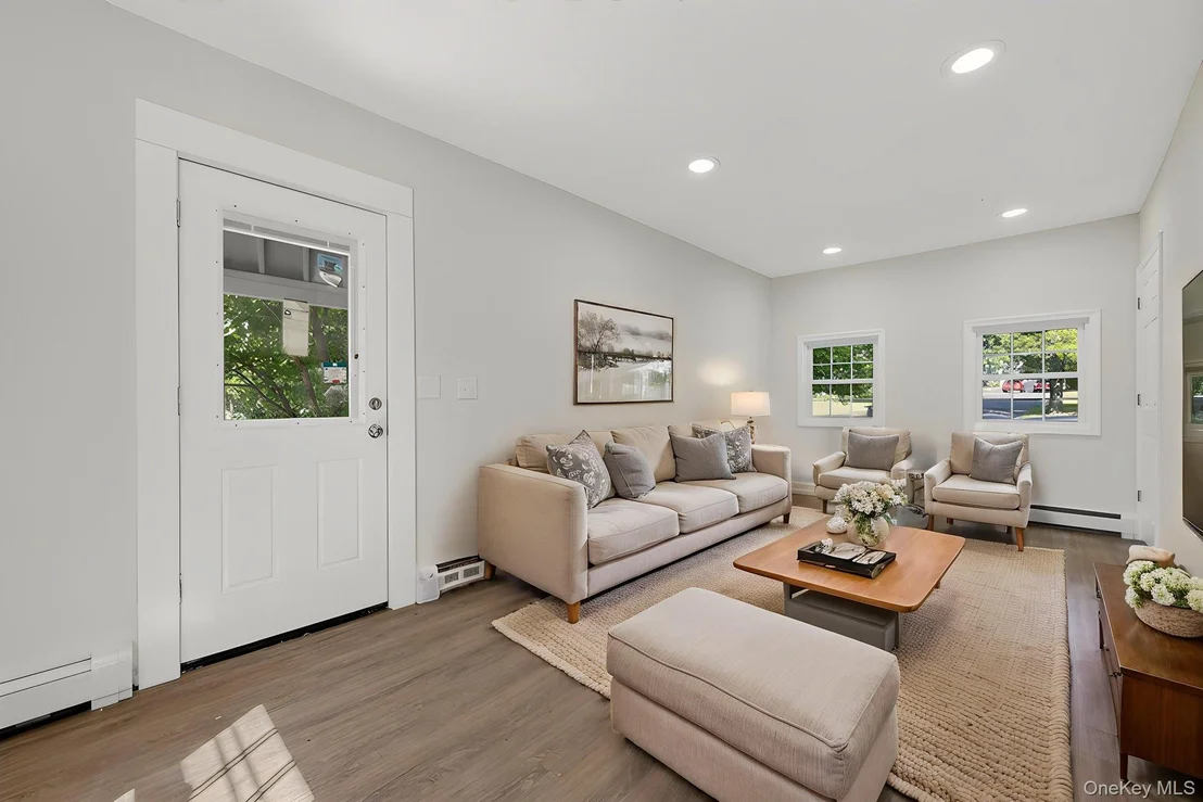 Photo of 669 Vassar Road