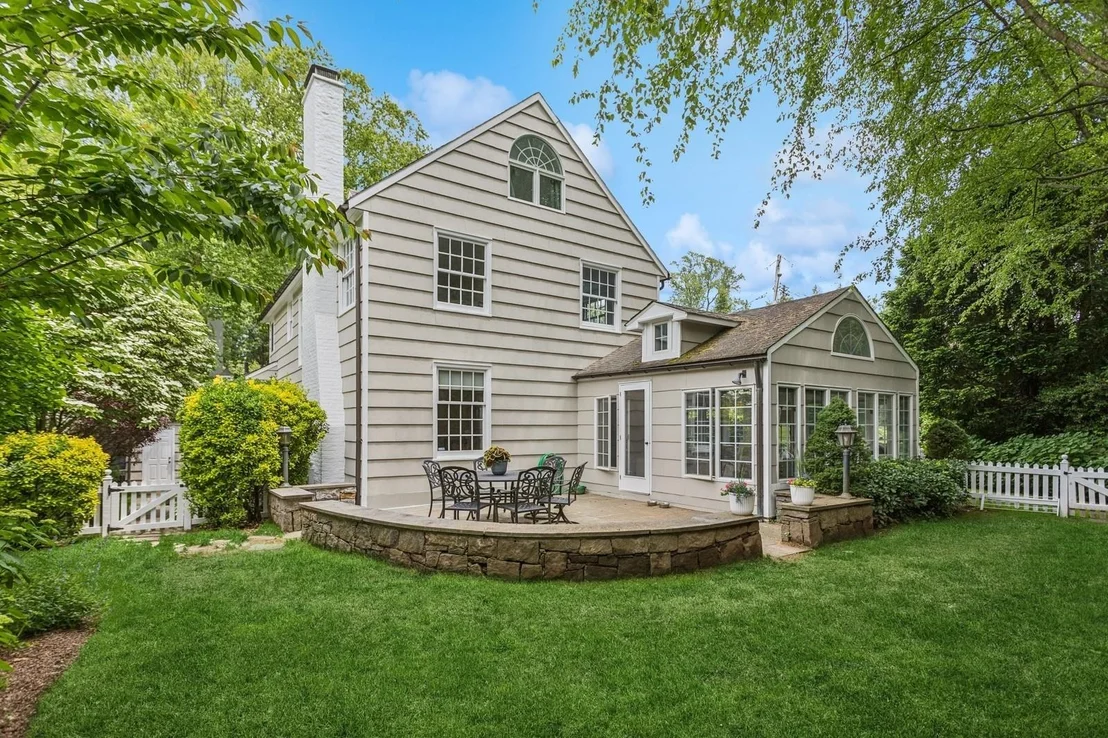 Photo of 21 Hemlock Road