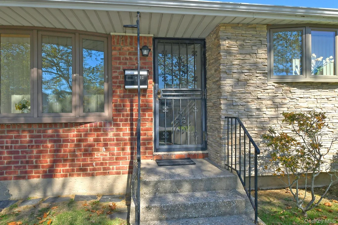 Photo of 12 Marie Crescent