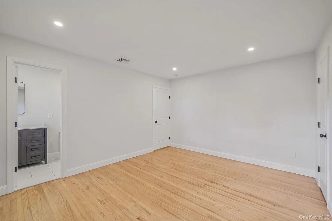 Photo of 780 Westview Drive