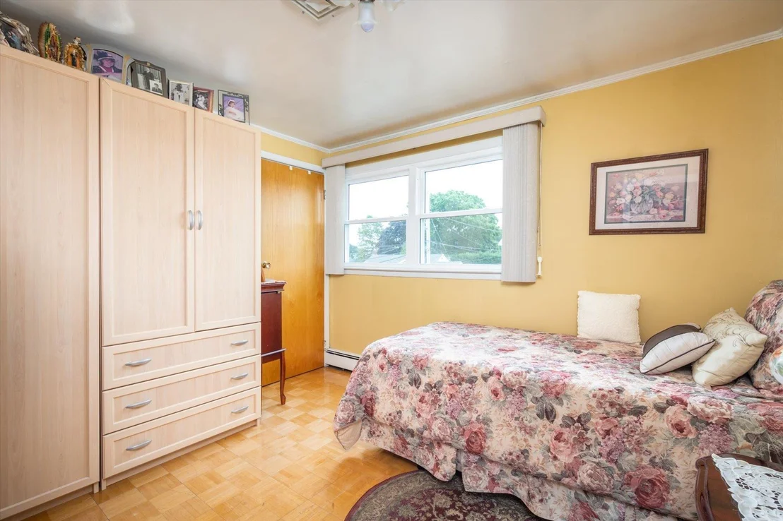 Photo of 7 Crocus Drive