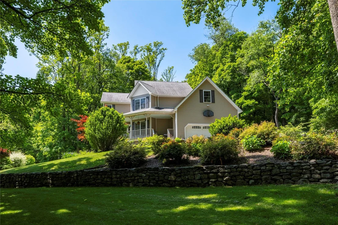 Photo of 41 Mountain Brook Drive