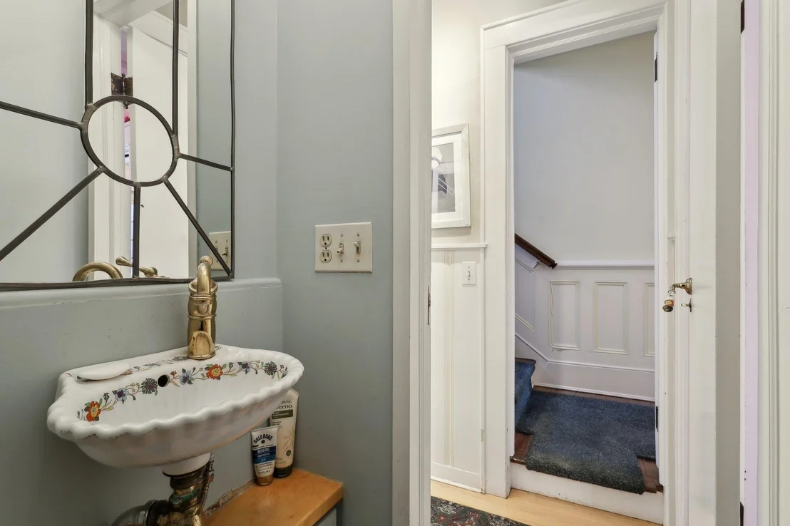 Photo of 22 Fairview Avenue