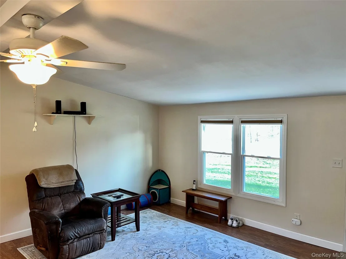 Photo of 529 5th Ave