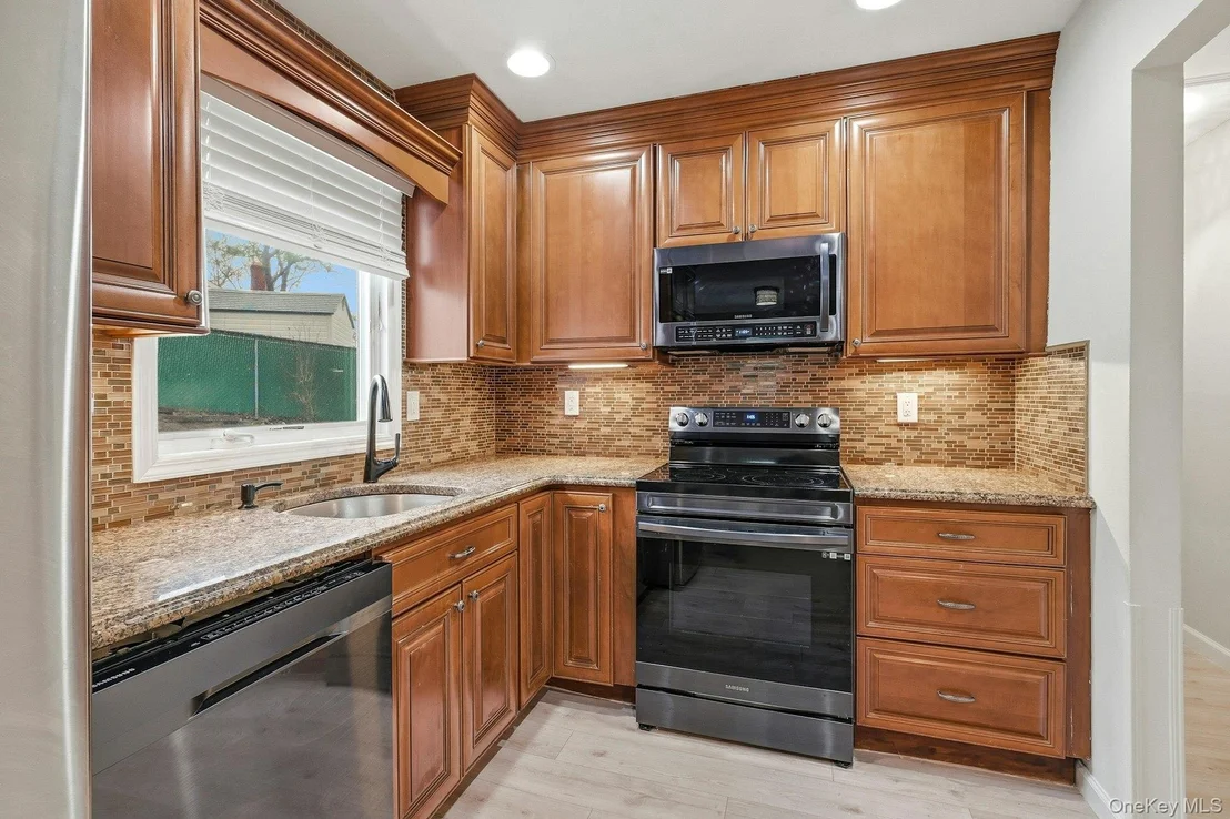 Photo of 5 Orient Road