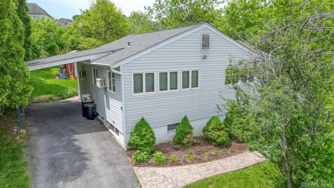 Photo of 281 Orchard Drive