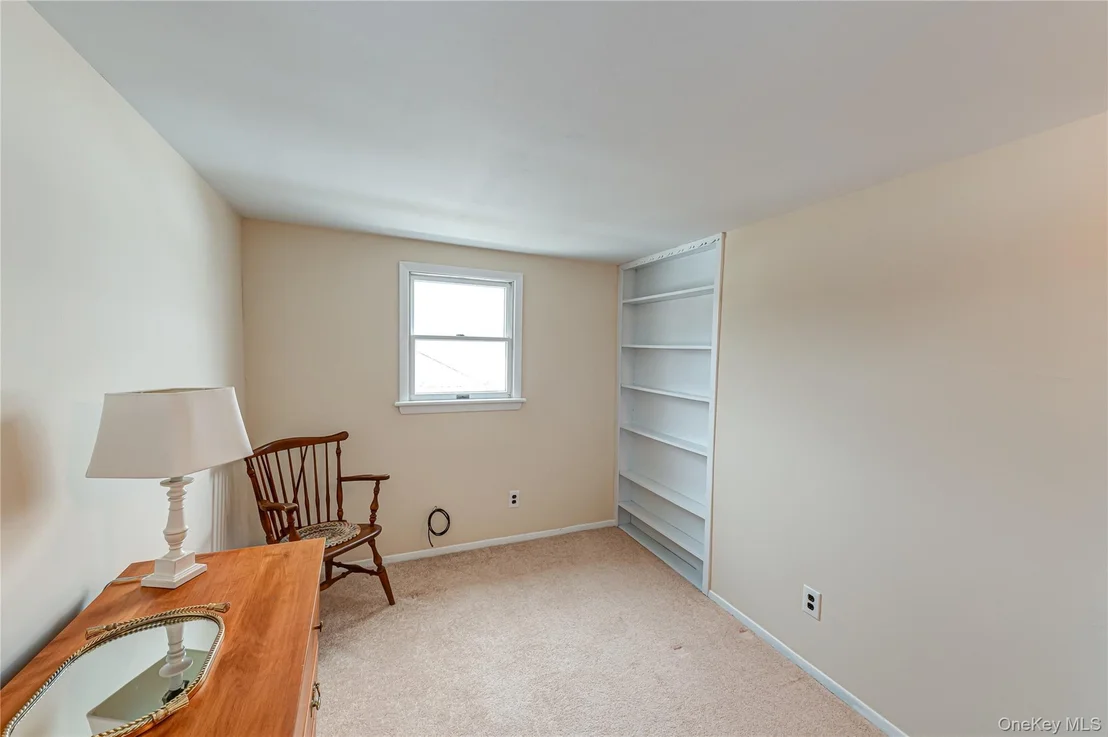 Photo of 33 Maple Avenue