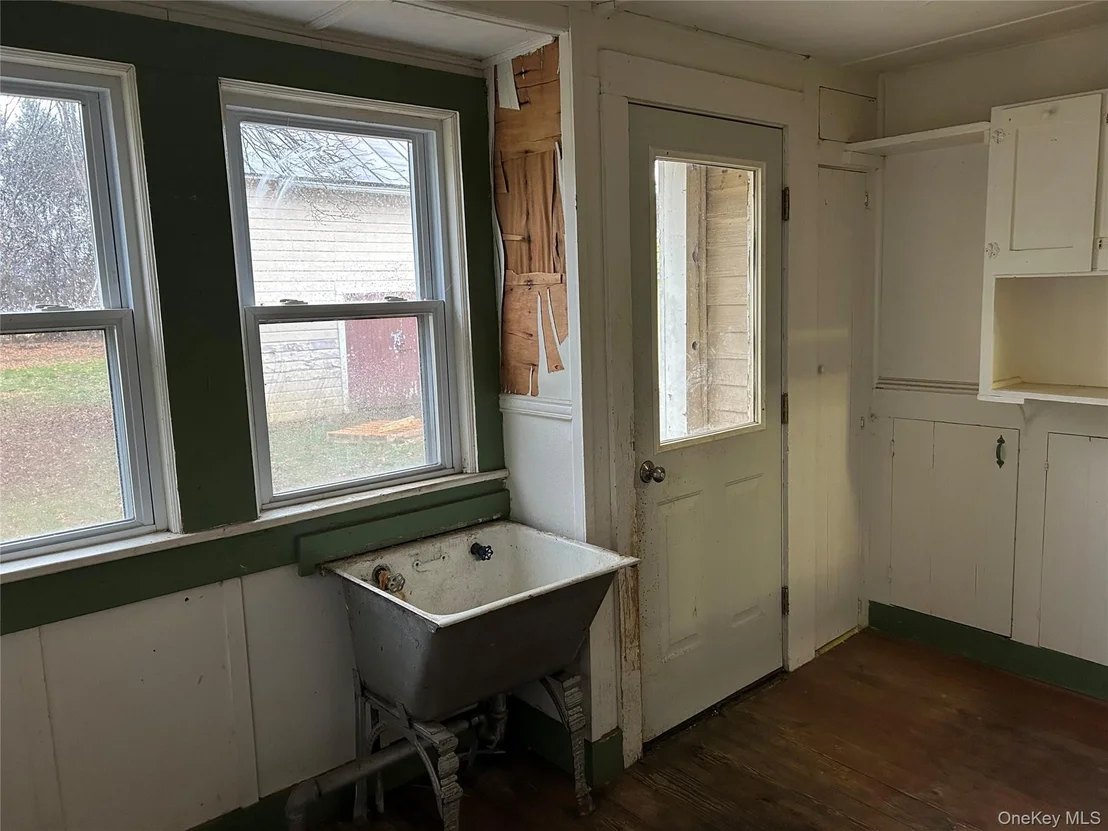 Photo of 34 Myrtle Avenue