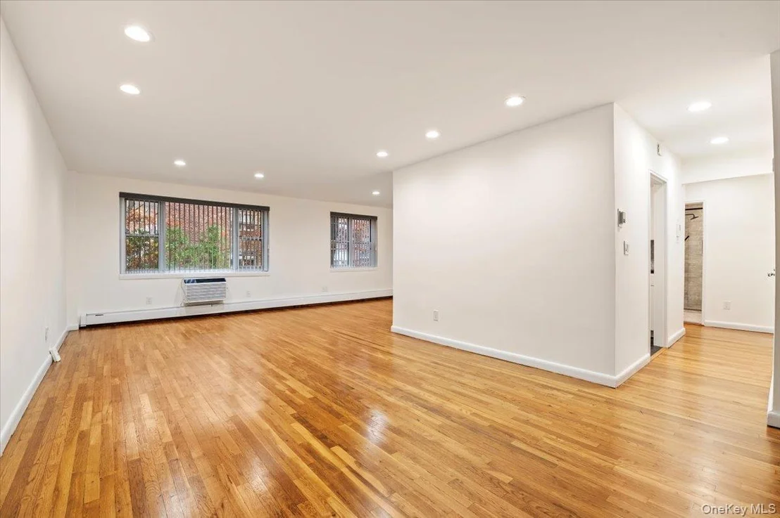 Photo of Unit 2D at 25 Chapel Place