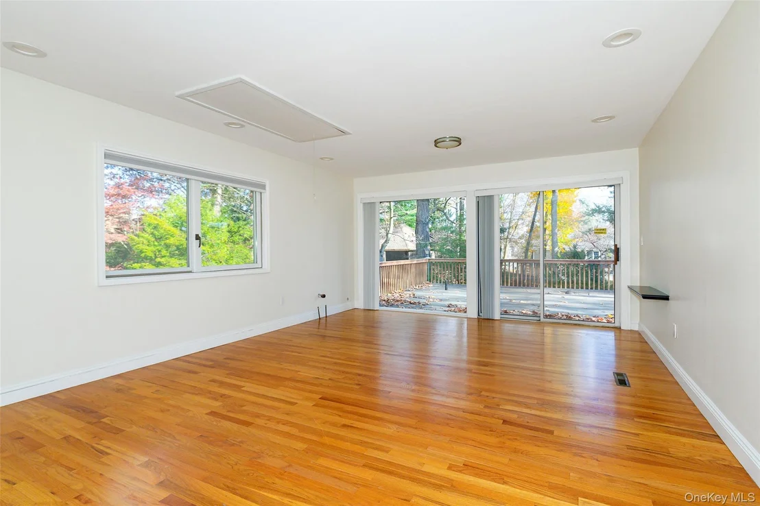 Photo of 7 Ferris Lane