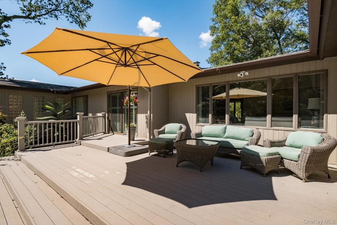 Photo of 17 Treeview Drive