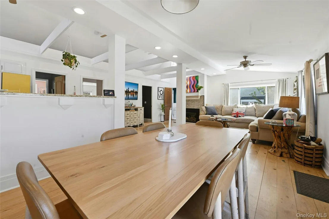 Photo of 46 Beach Road