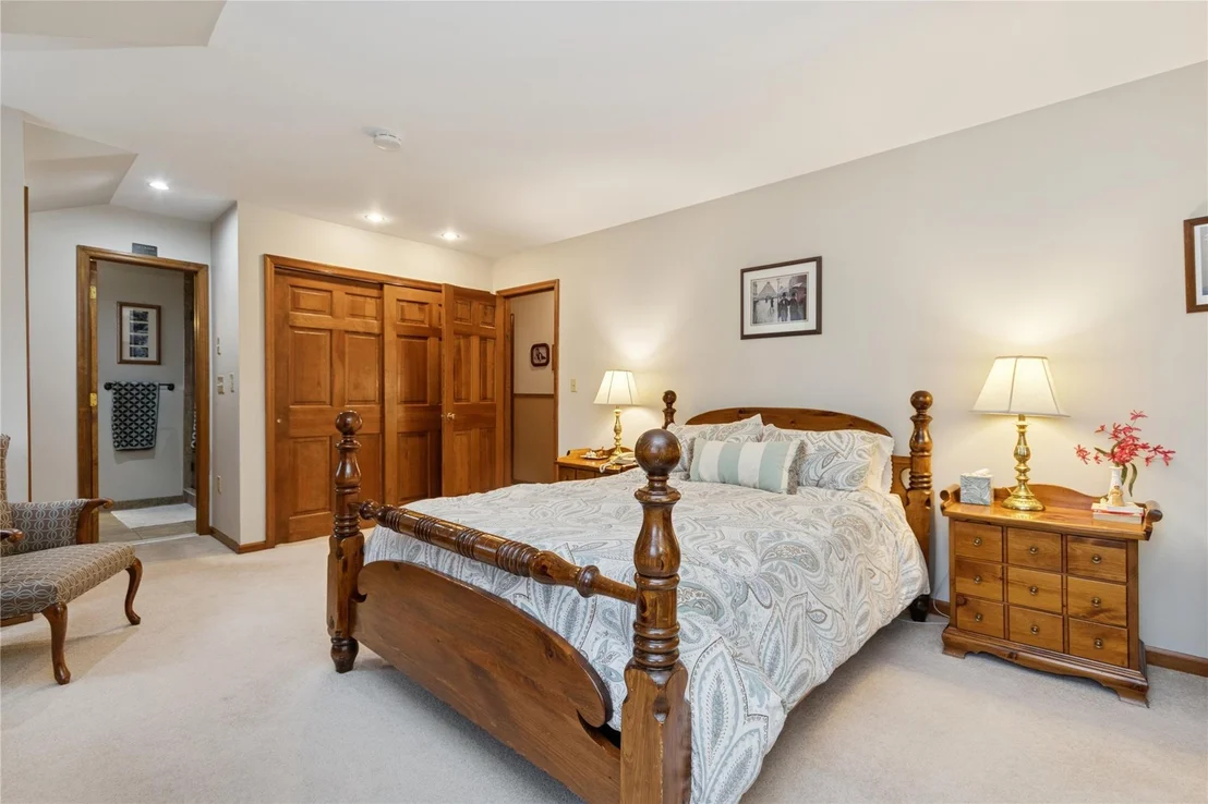 Photo of 1 Loren Drive