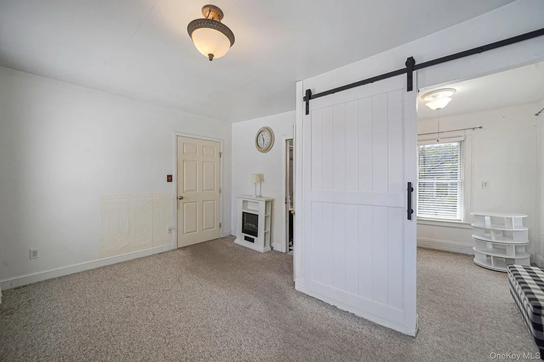 Photo of 74 Maple Avenue