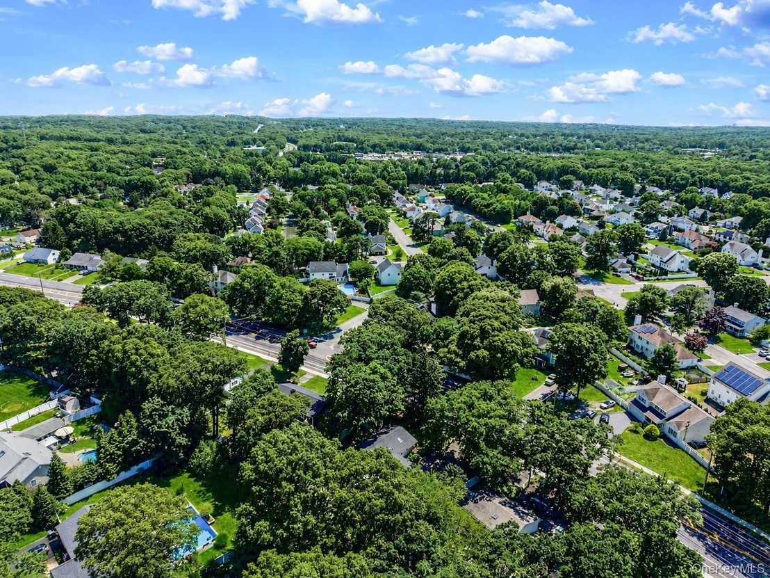 Photo of 1011 Old Town Road