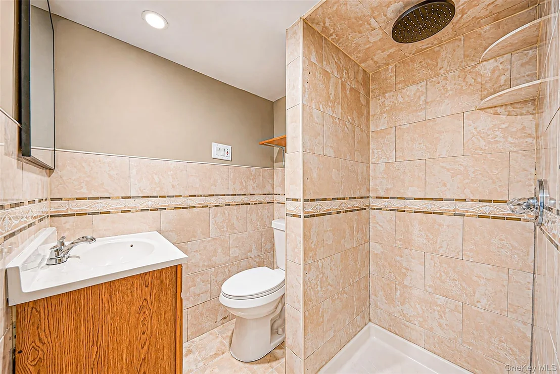 Photo of 231 Cedar Street